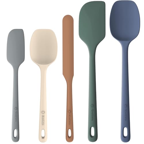Minimalist ChefAide 5 Pieces Silicone Spatula Set, Food Collection